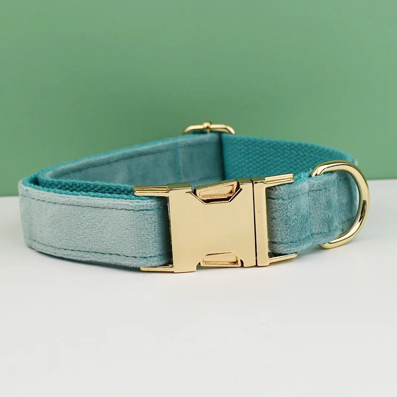 👑 Royal Paws™ Samt-Hundehalsband mit personalisierter Gravur & passender Leine